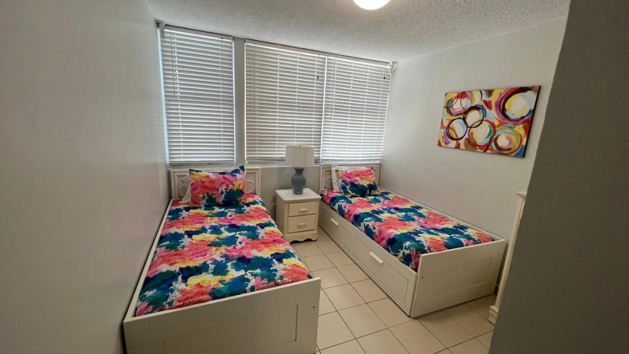 Ocean Front 2 Bedroom & Bath In Isla Verde San Juan Exterior photo